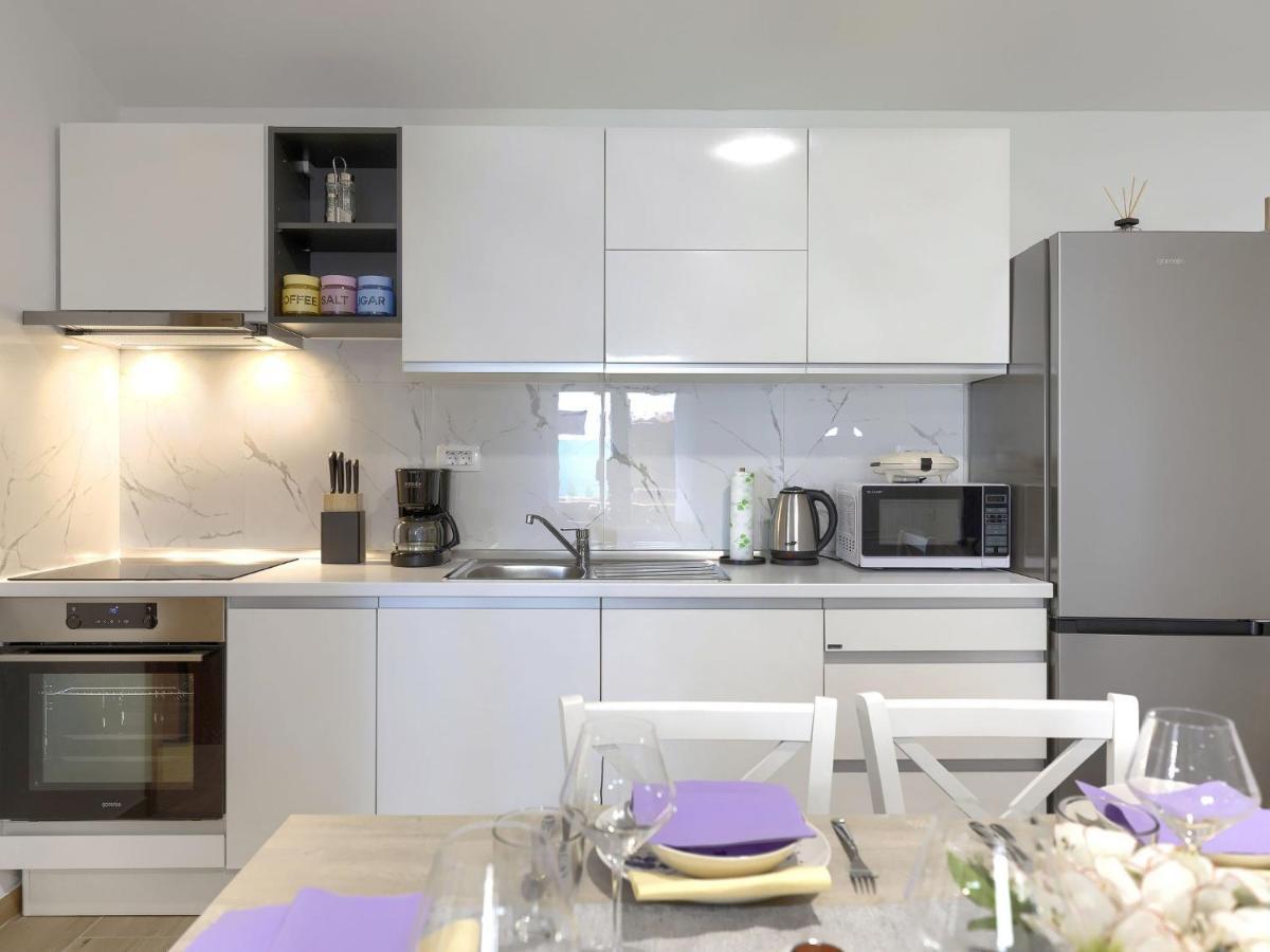 Holiday Home Casa Gverino By Interhome Plomin Eksteriør billede